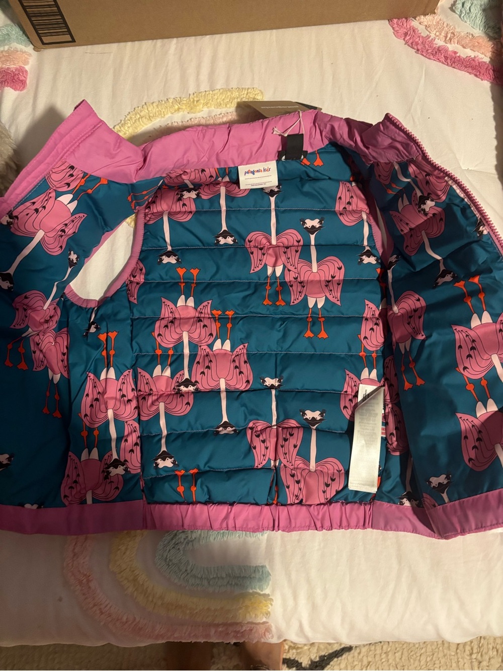 Patagonia Girls' Bright Pink Quilted Puffer Vest - Picture 2 of 4